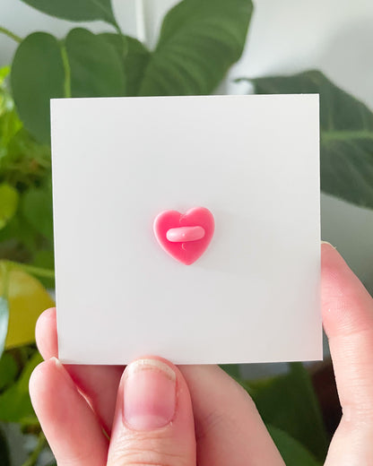 Pin Akrilik Gadis Permainan